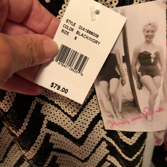 Black and White sequined dress size small - Picture 3 of 7